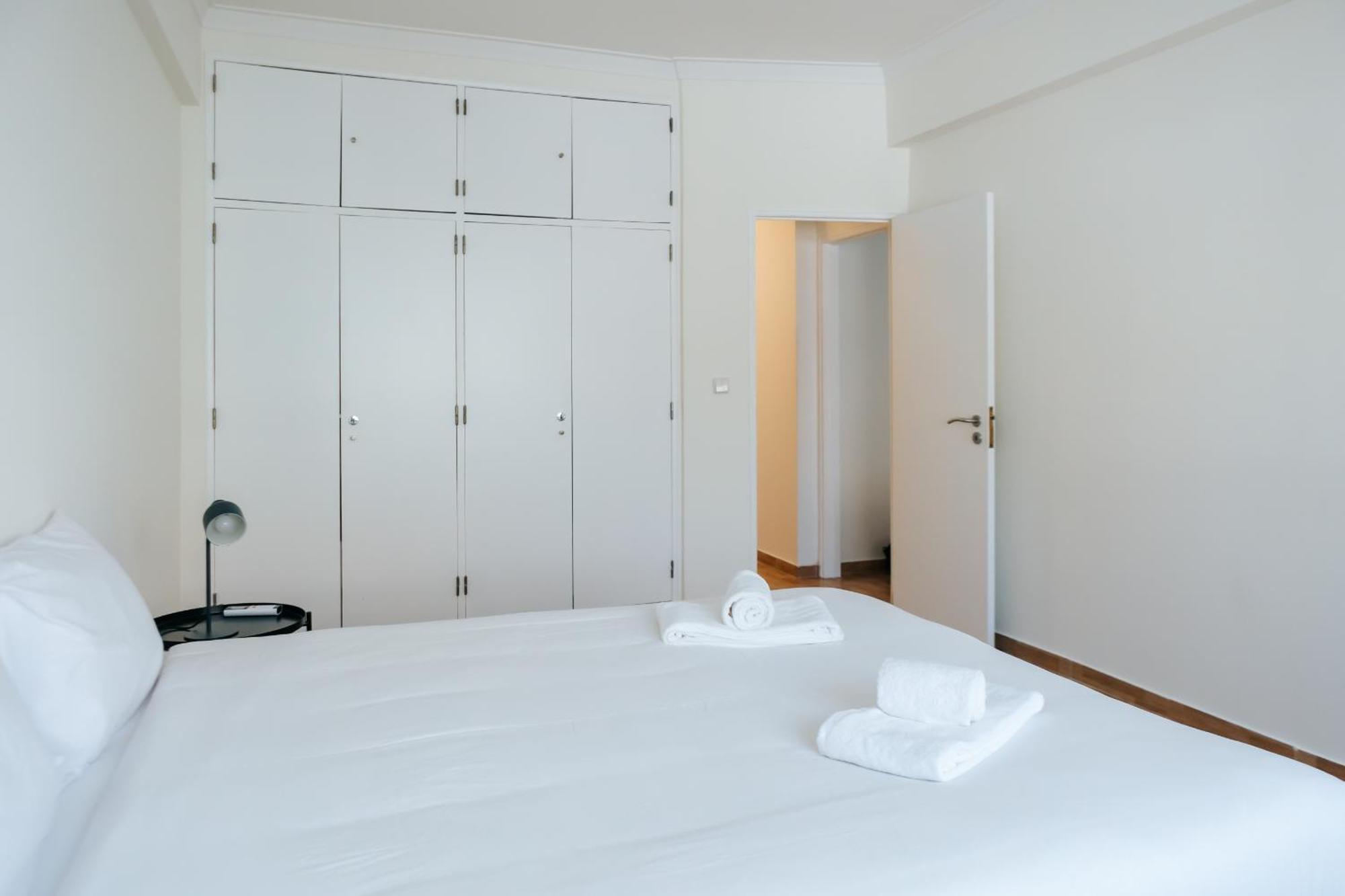 - Almirante Reis Ii Apartment *