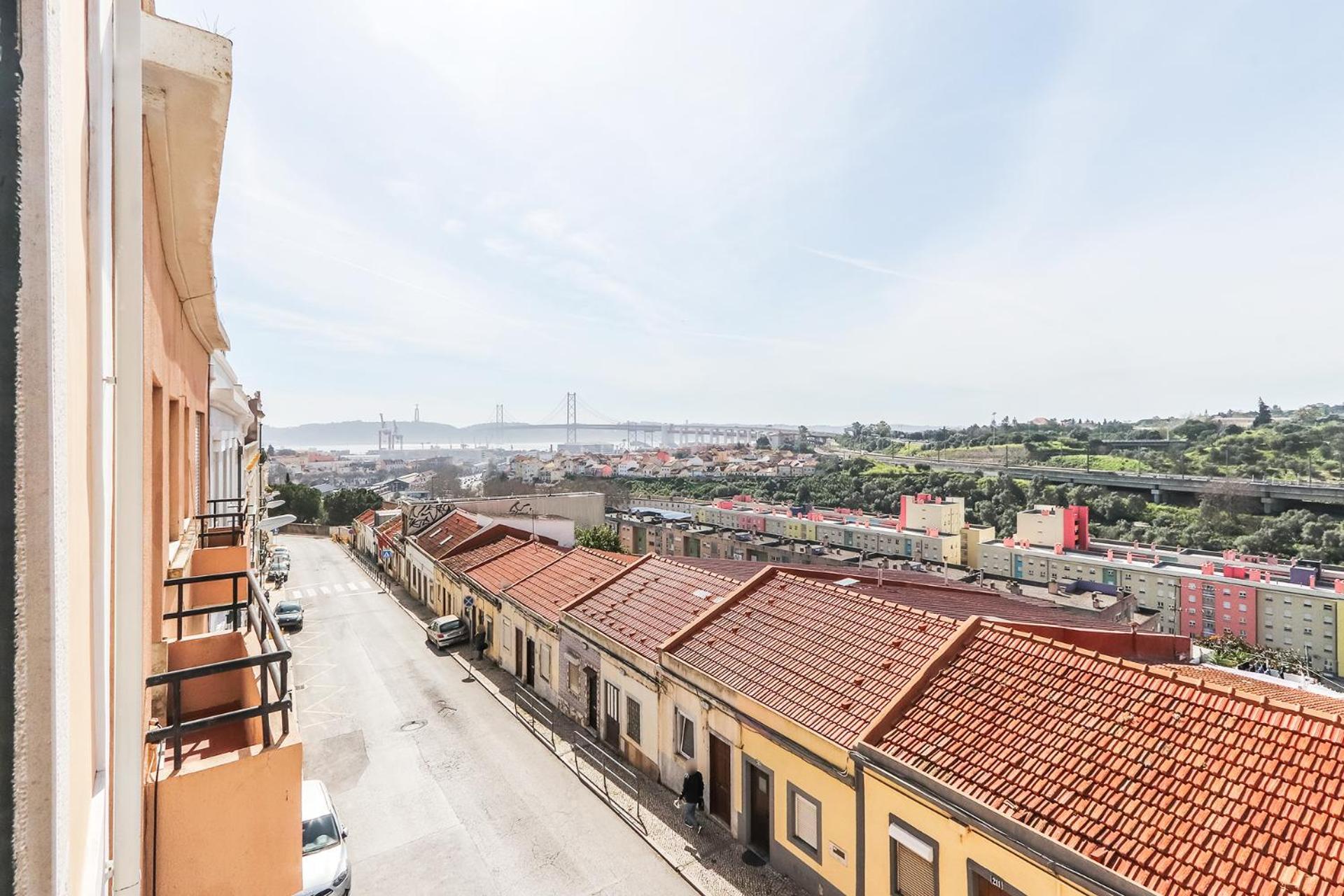 Portucale ! Mp88 Building * Lisboa