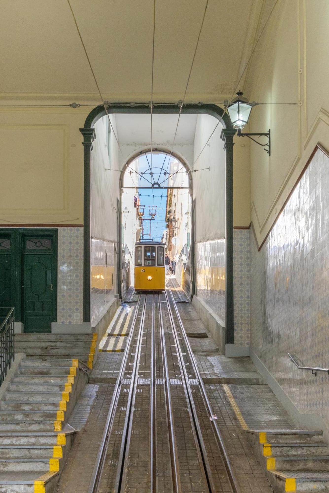 Apartamento Modern 3br, Terrace, Ac/heating & Self Check-in Lisboa