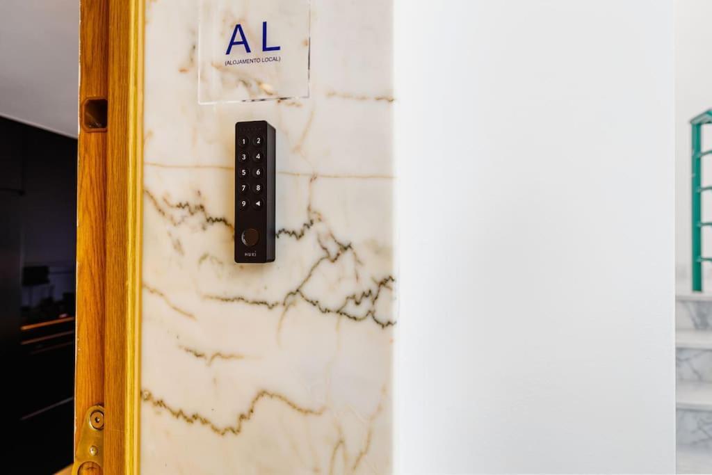 Luxury Smart Flat W/ River Views * Lisboa