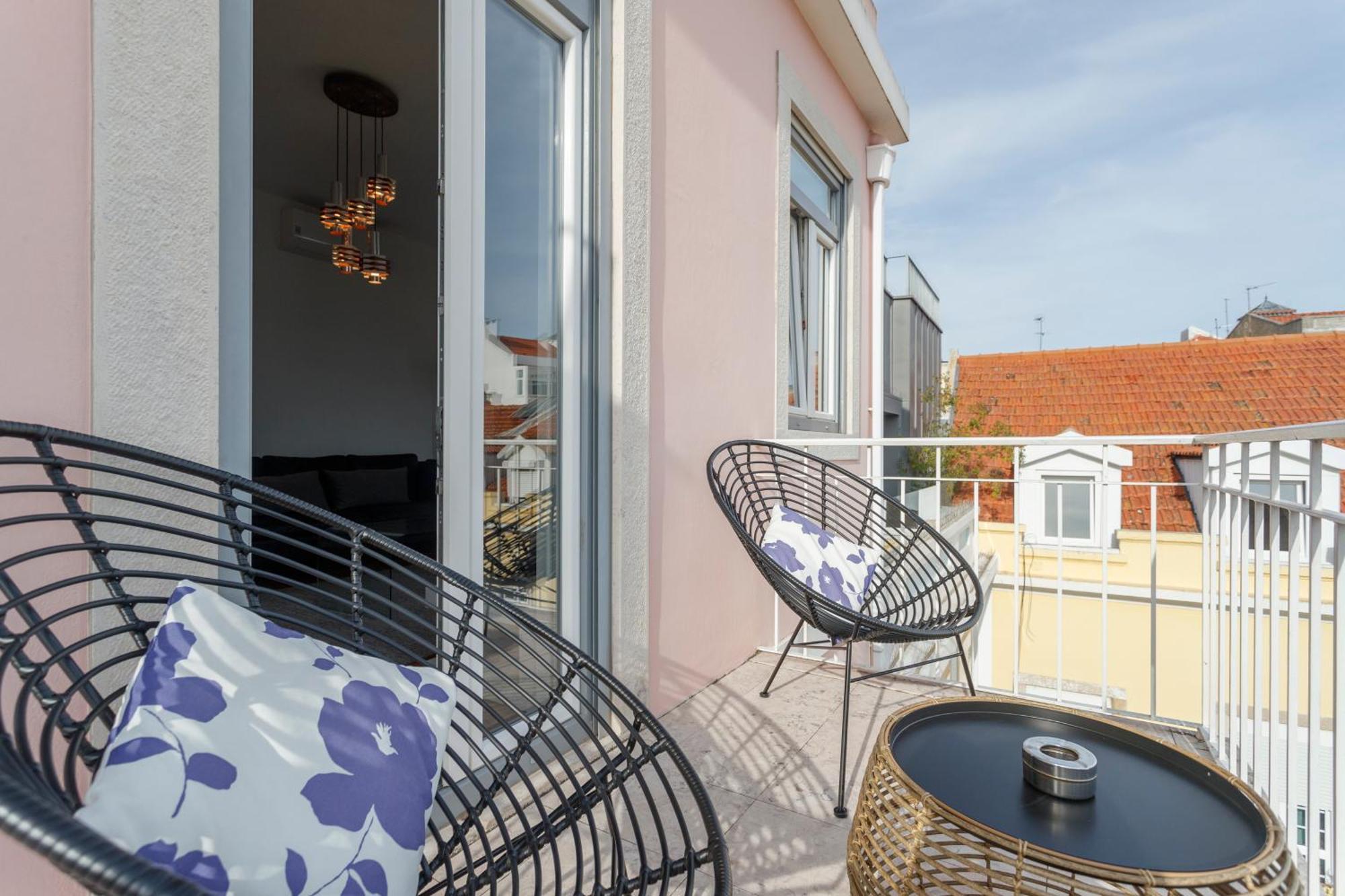 Cortes In Historic Neighborhood Apartamento