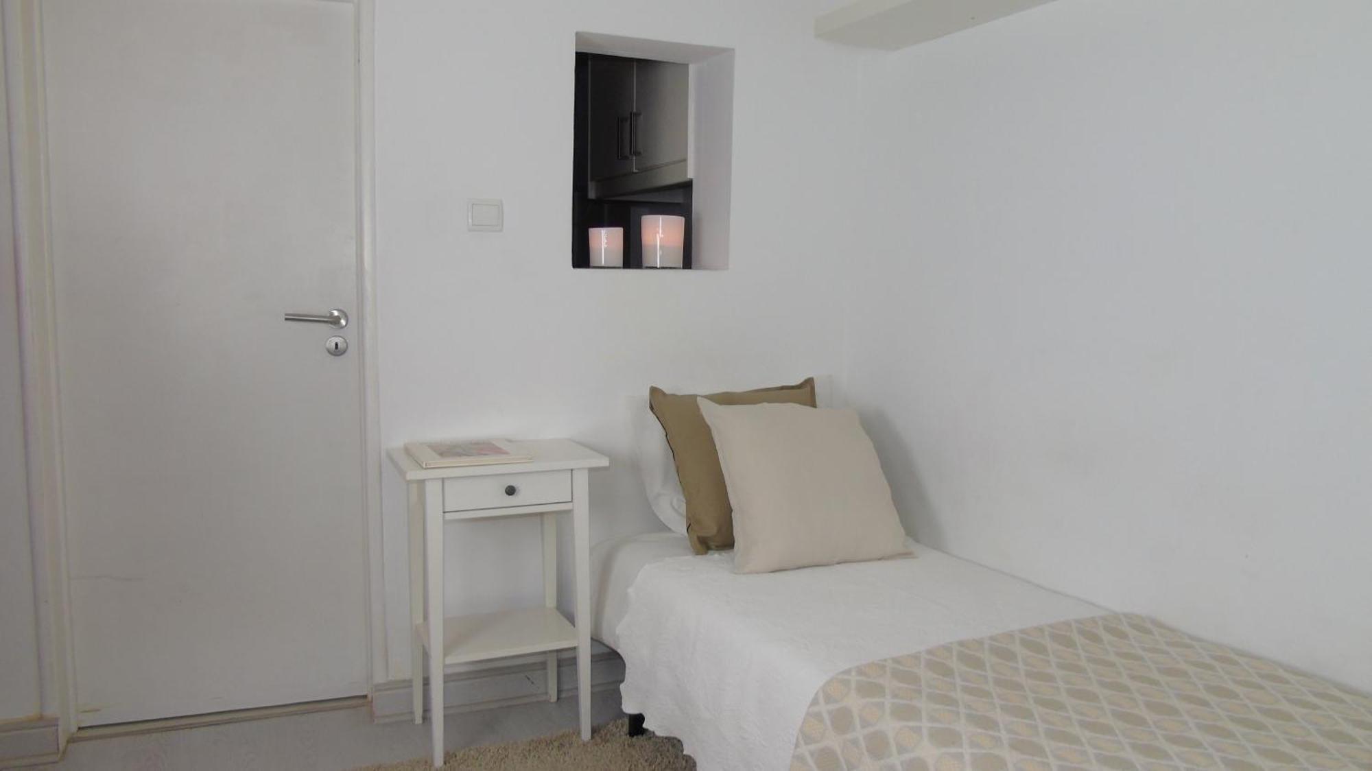 Apartment Cosy. 3 Guests Lisbon