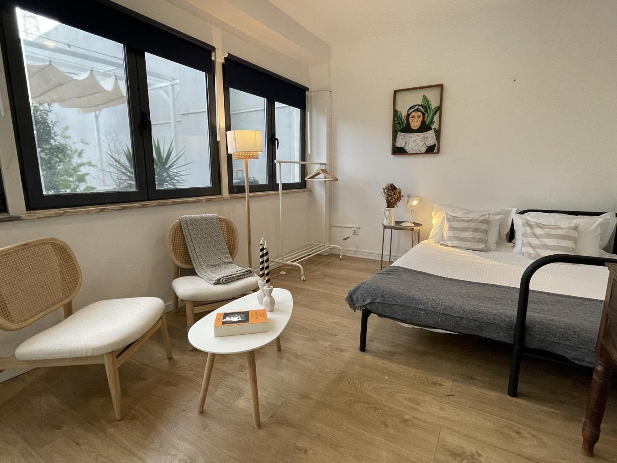 Sip & Savor On The Terrace - By Misha's Place 1c Lisbon