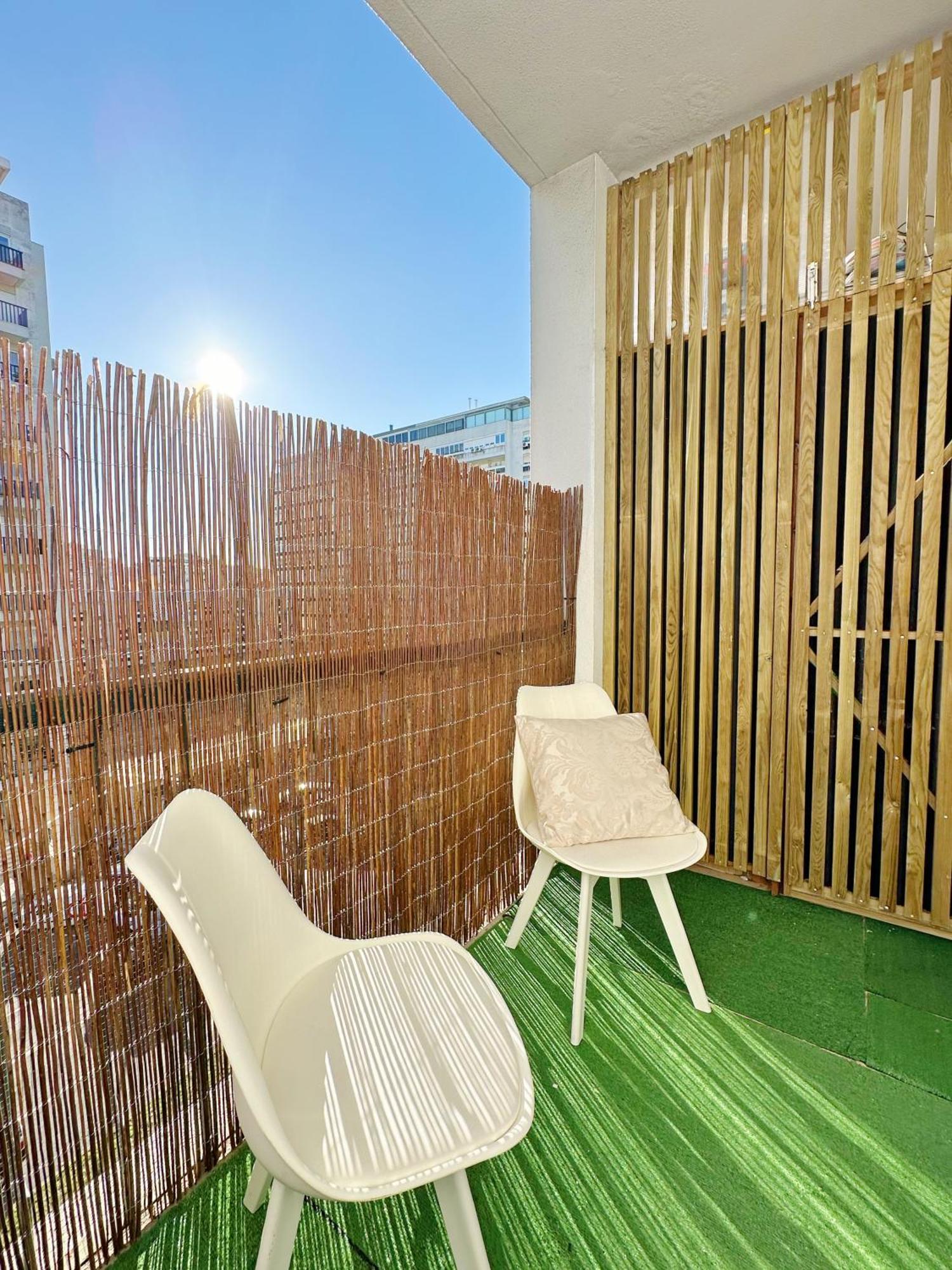 Soar I Urban Nest - Near Airport & Park Lisboa