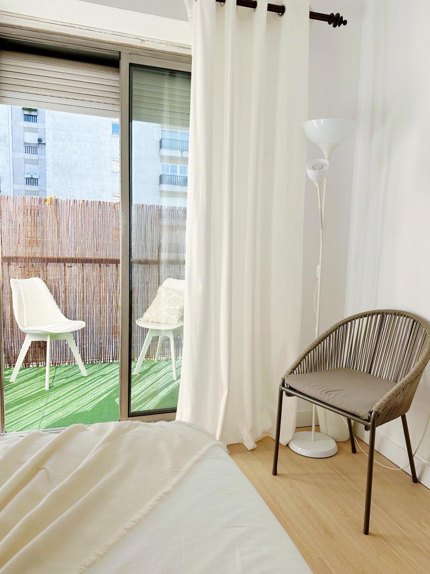 Soar I Urban Nest - Near Airport & Park Quarto em Acomodações Particulares