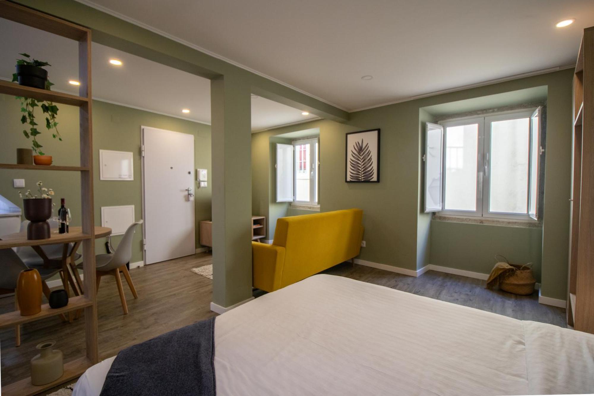 Apart-hotel Loios And *
