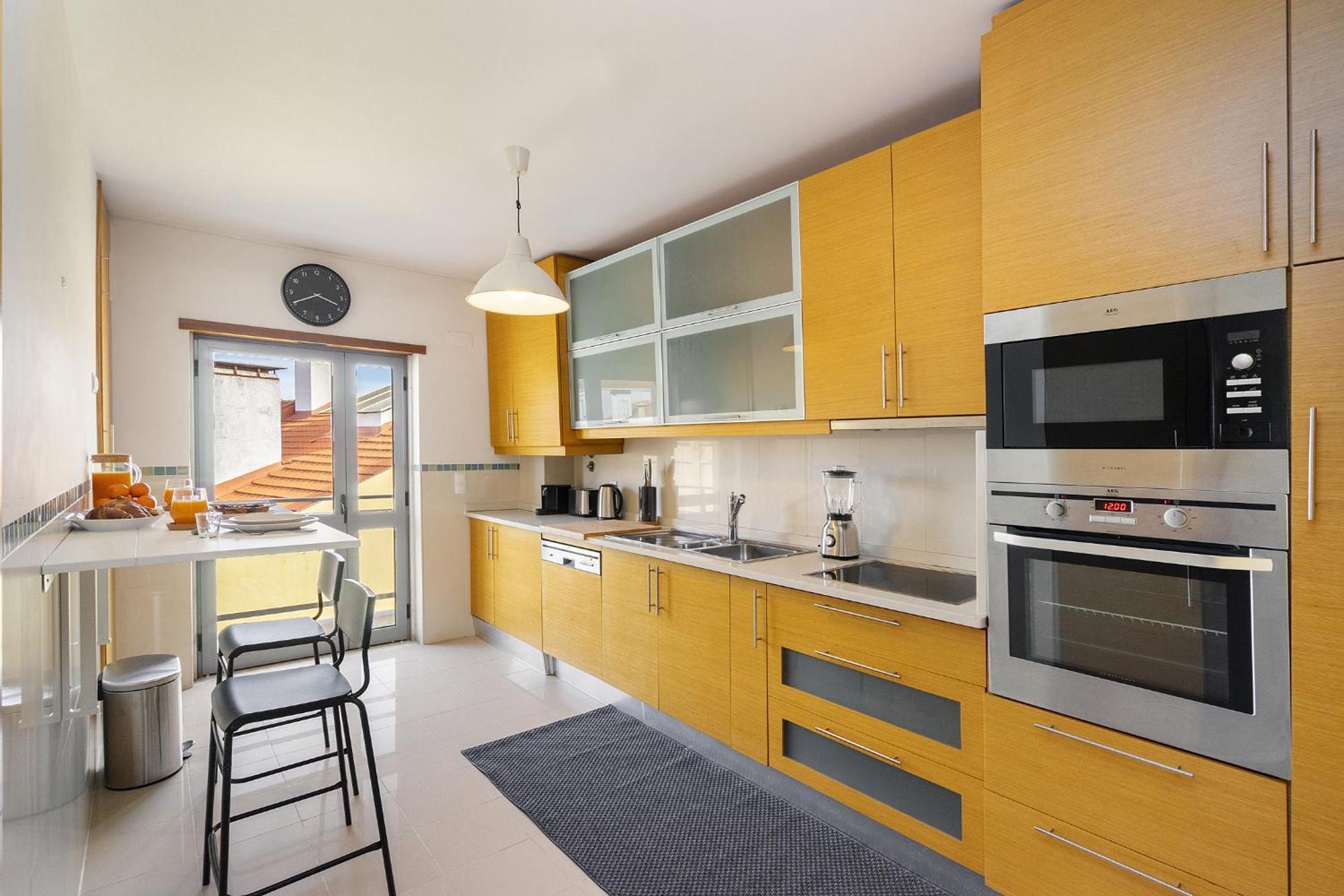 Apartamento Whome Charming Urban Retreat With Skyline Views Lisboa