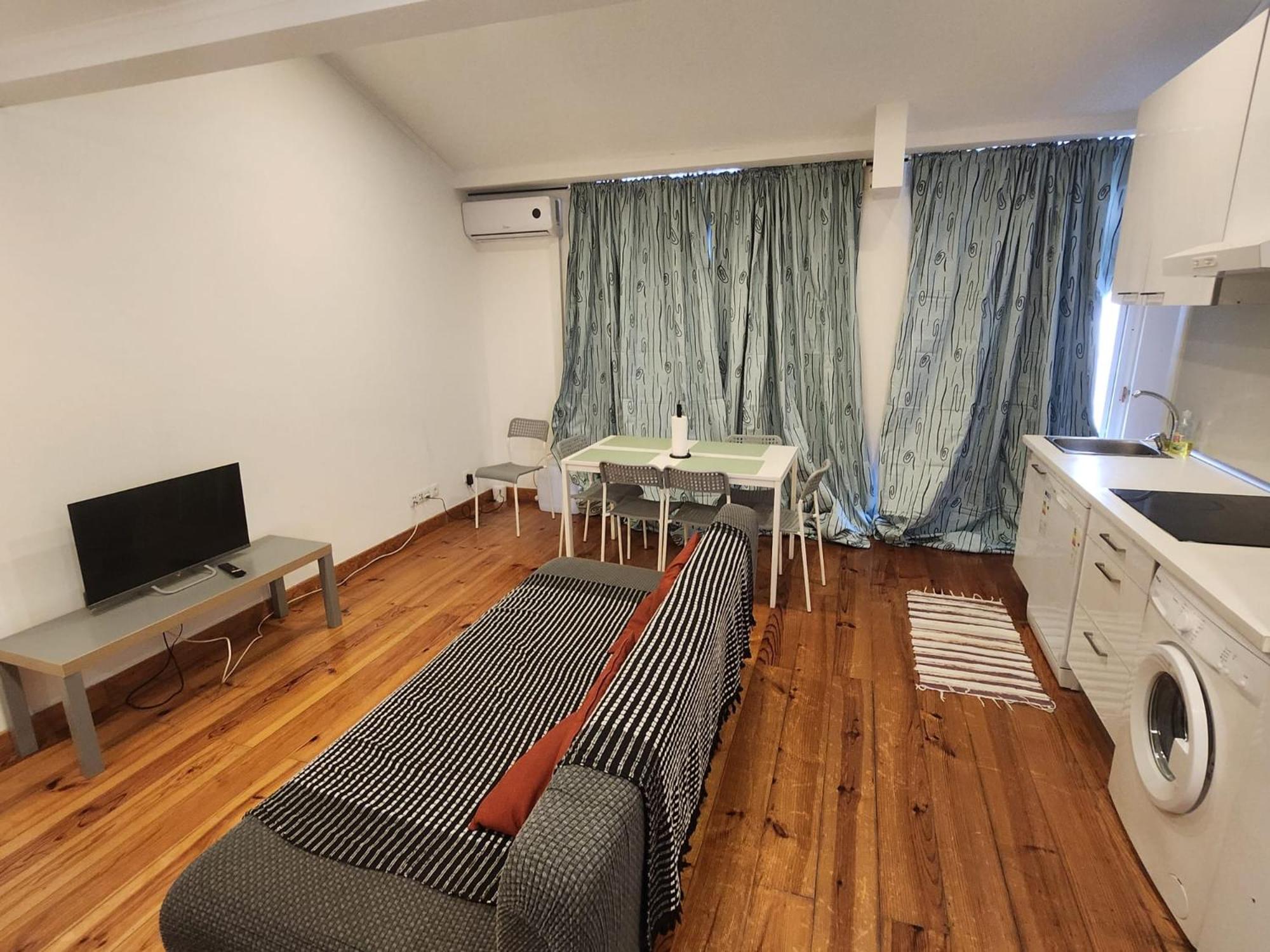 Daora Cost Apartment Lisbon