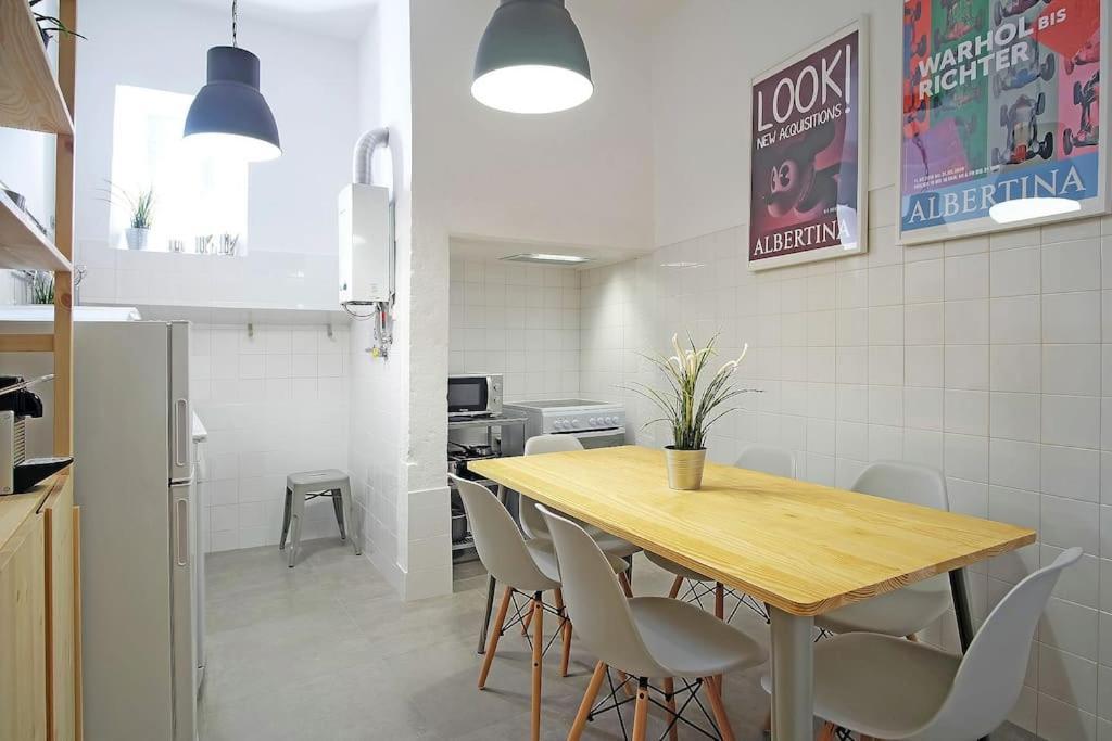 Bh2 Charm In Bohemian Bairro Alto * 4bdr * Old Style Apartamento