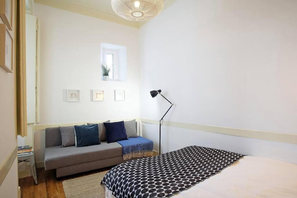 Bh2 Charm In Bohemian Bairro Alto * 4bdr * Old Style Apartamento *