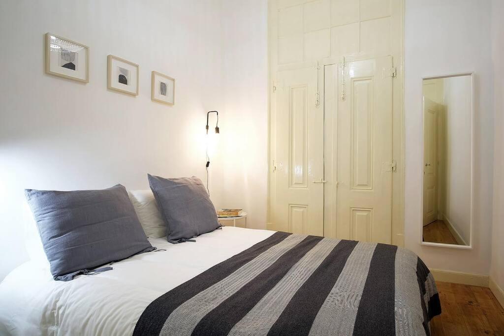 Bh2 Charm In Bohemian Bairro Alto * 4bdr * Old Style Apartamento