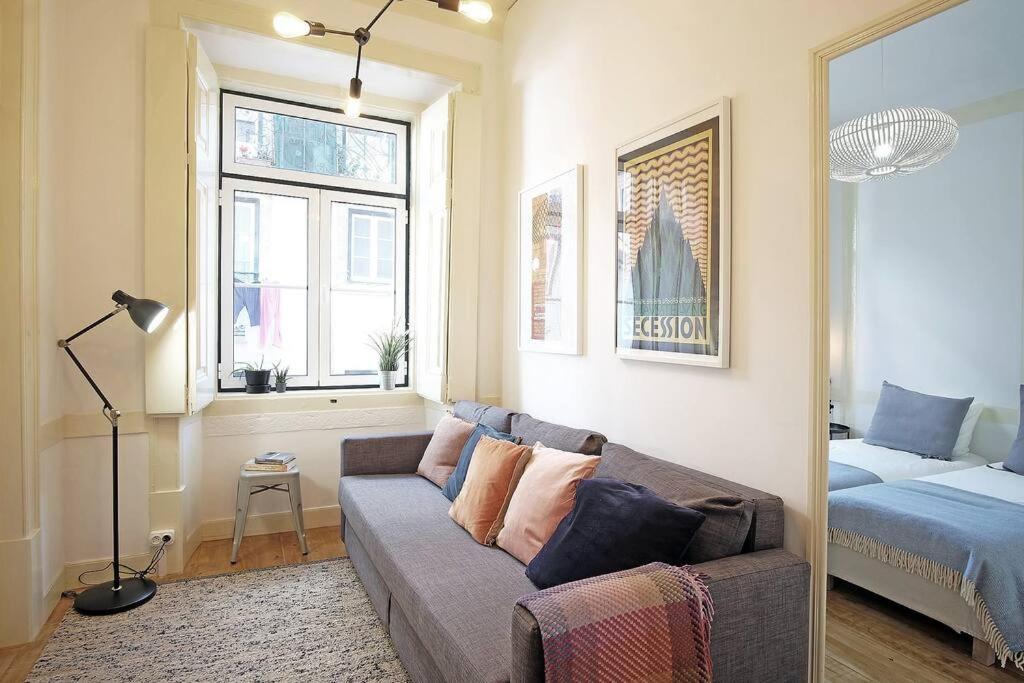 Bh2 Charm In Bohemian Bairro Alto * 4bdr * Old Style Apartamento *