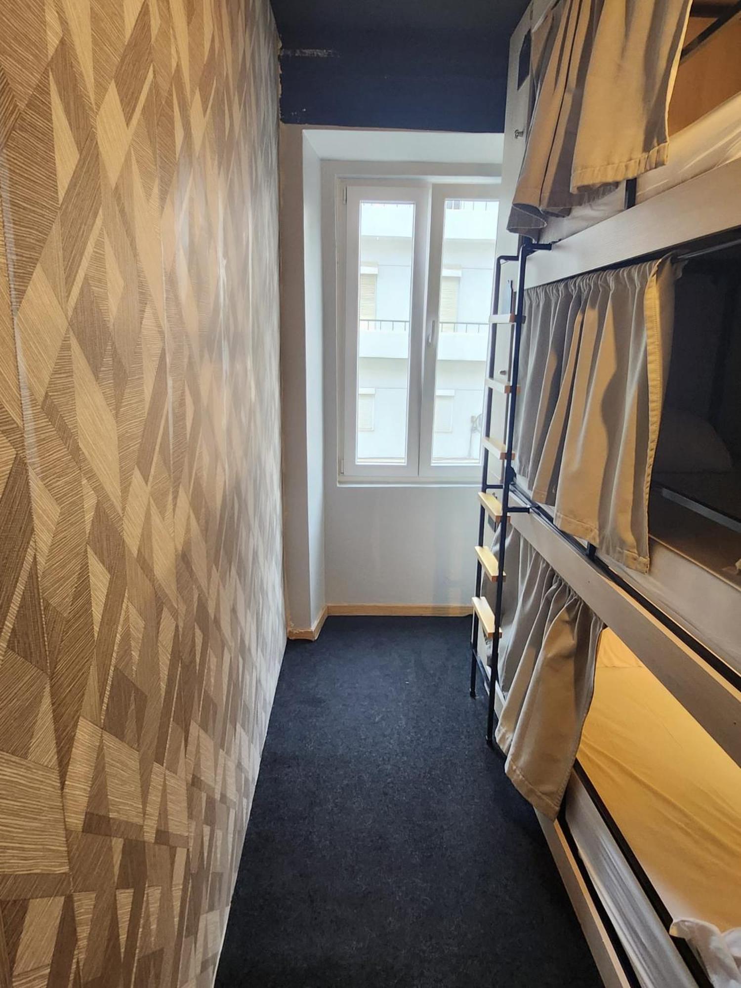 Daora Cost Apartment Lisbon
