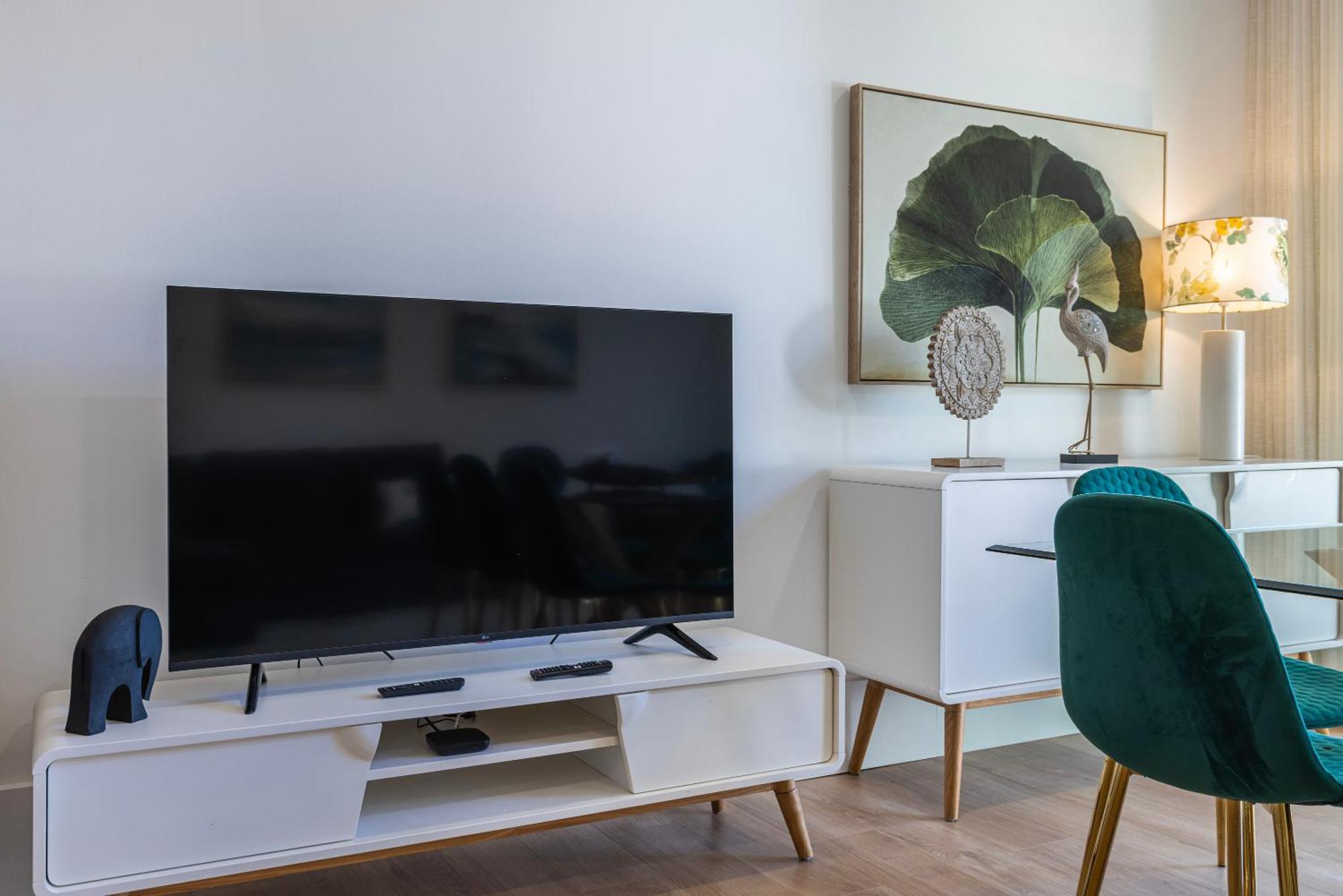 Moderno Com Terraco * Lisboa