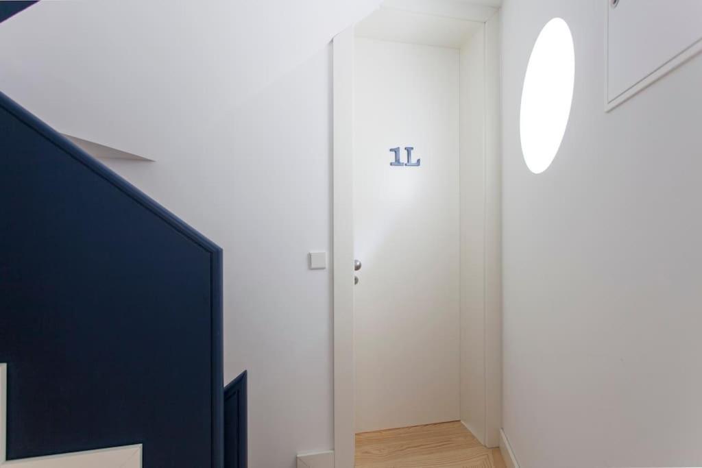 Apartment 'sao Vicente Iii'- Eco-studio, French Balcony&view Lisbon