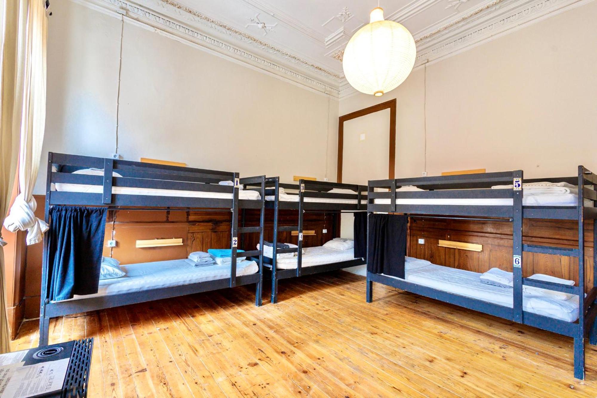 Hostal Ambiente *