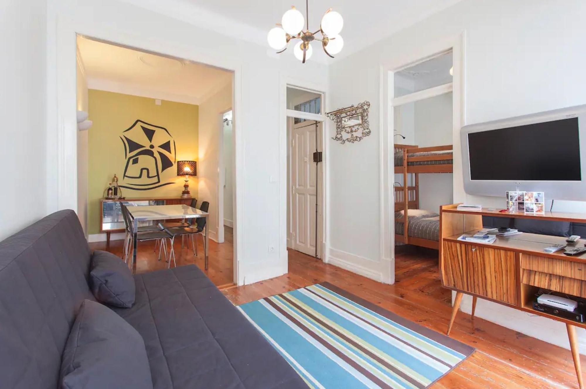 Whome Historical 2-bed Alfama Charm *