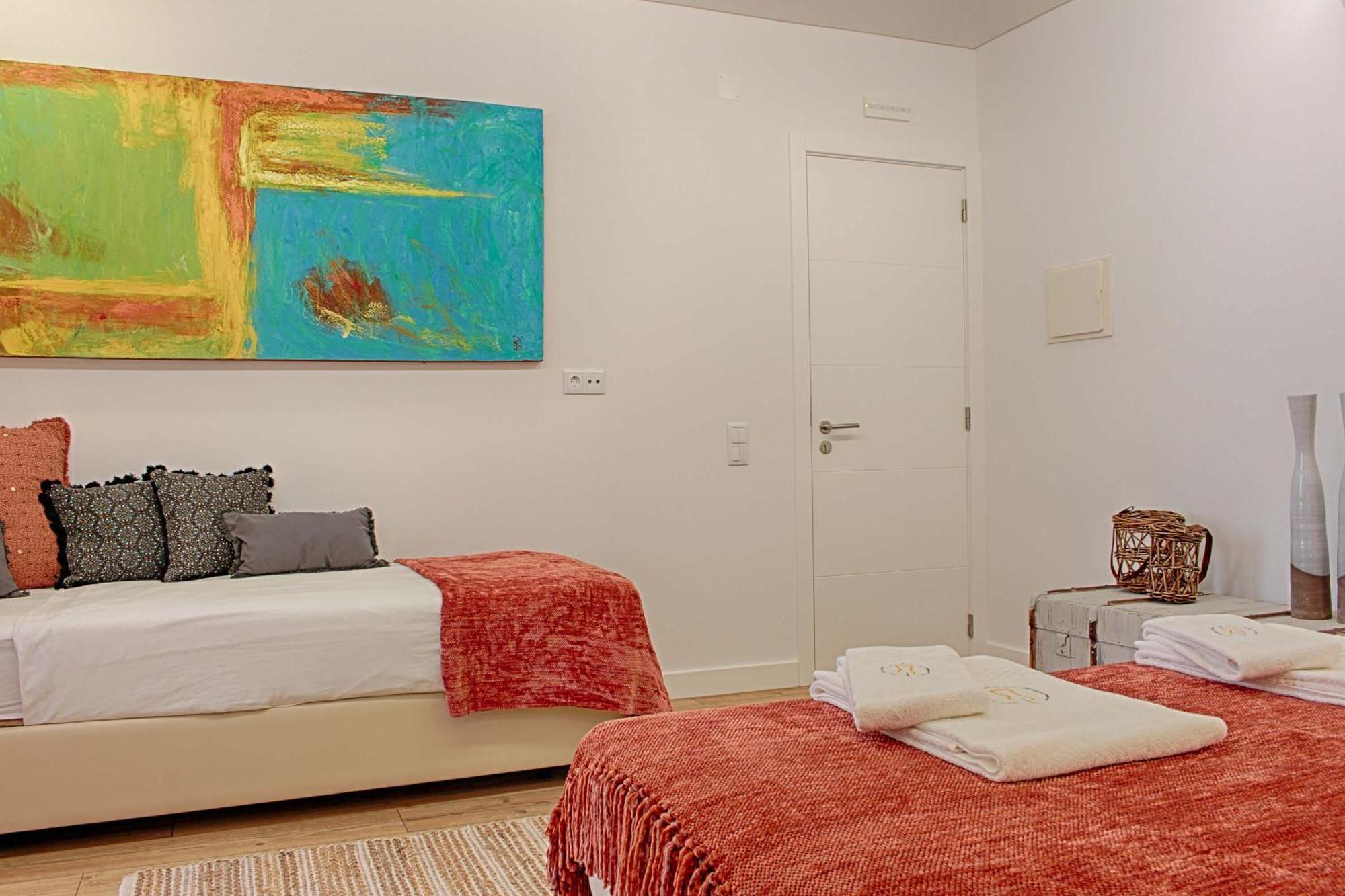 Guest house By Trip2portugal *