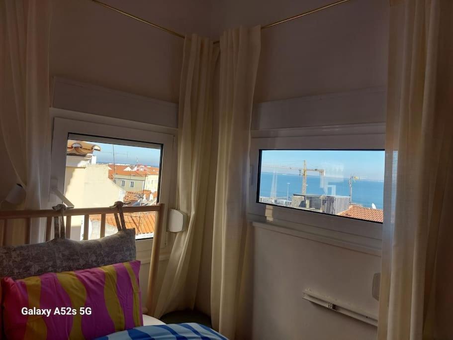 The Cozy Duplex In Lisbon's Heart Apartment *