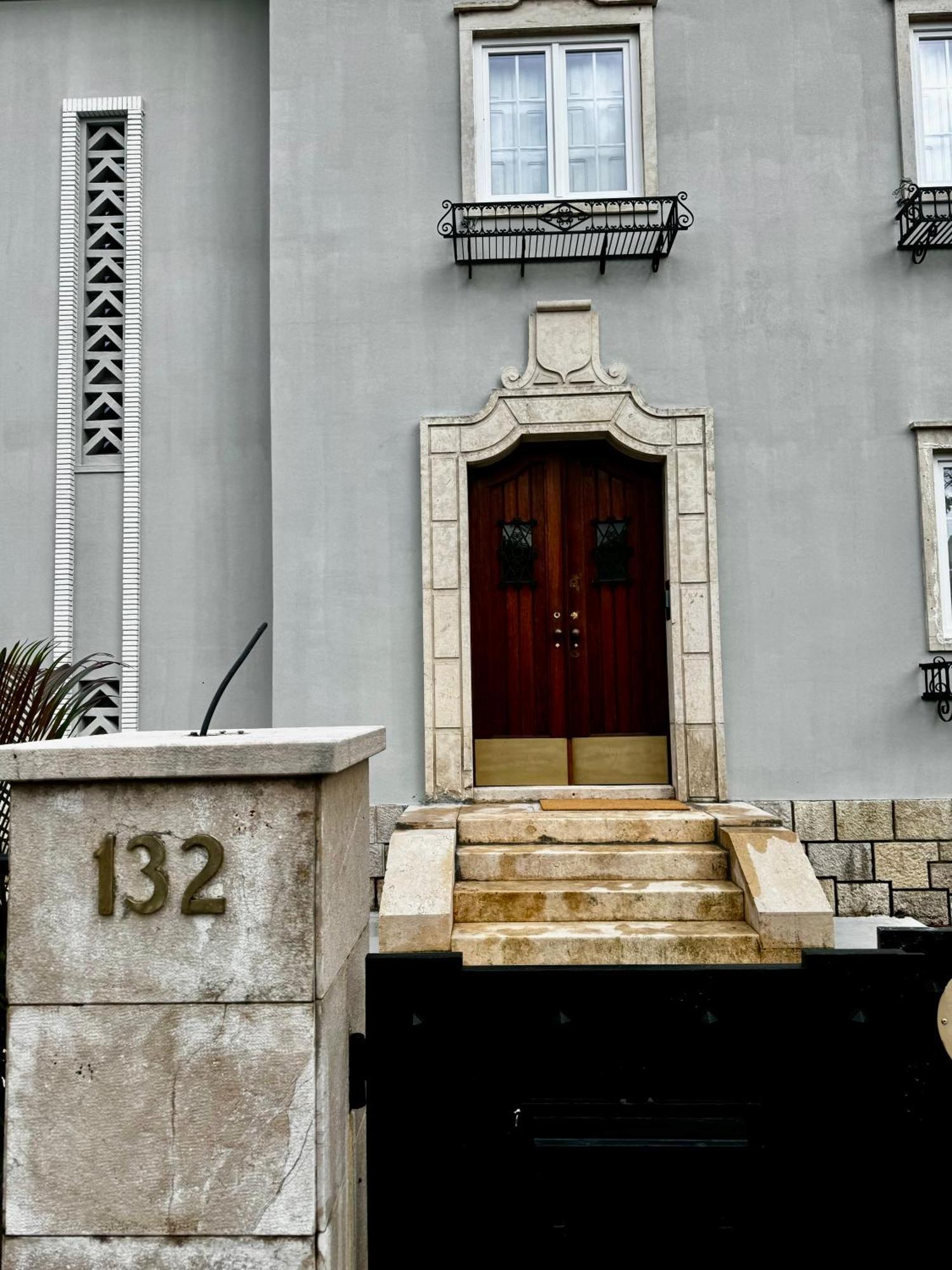 Relax And Explore And Bed and breakfast *
