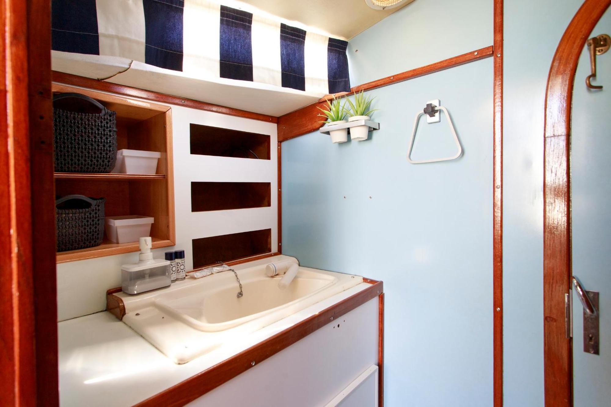Botel Evamia Boat