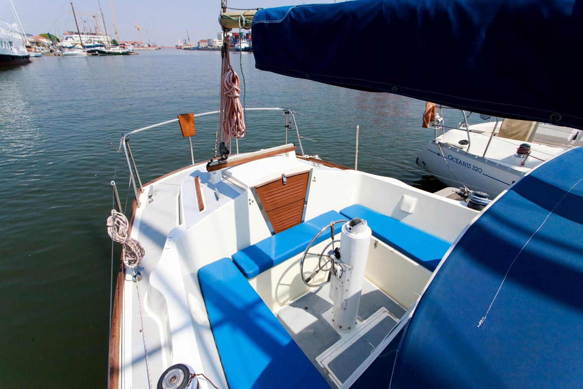 Evamia Boat * Lisboa