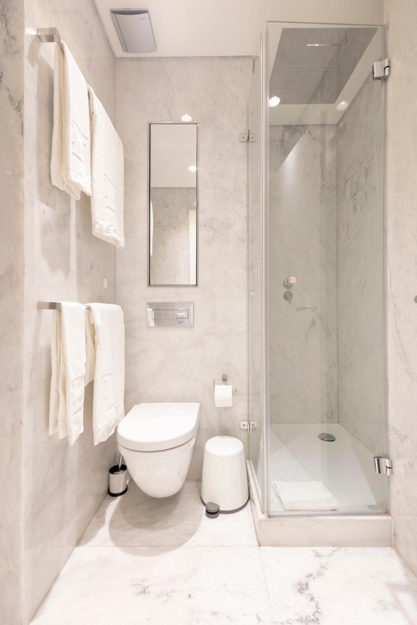 Chiado Mercy |