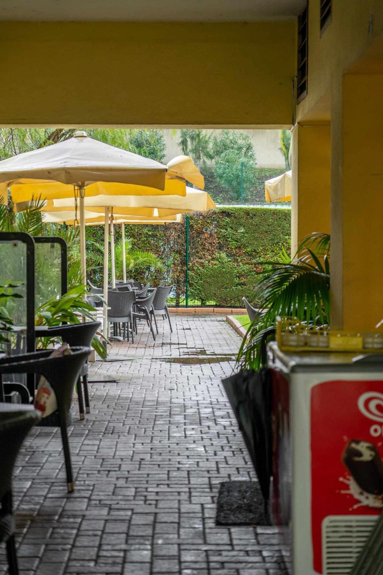 Apartamento T3 Com Piscina Tenis Ginasio E Parq Infant Lisboa