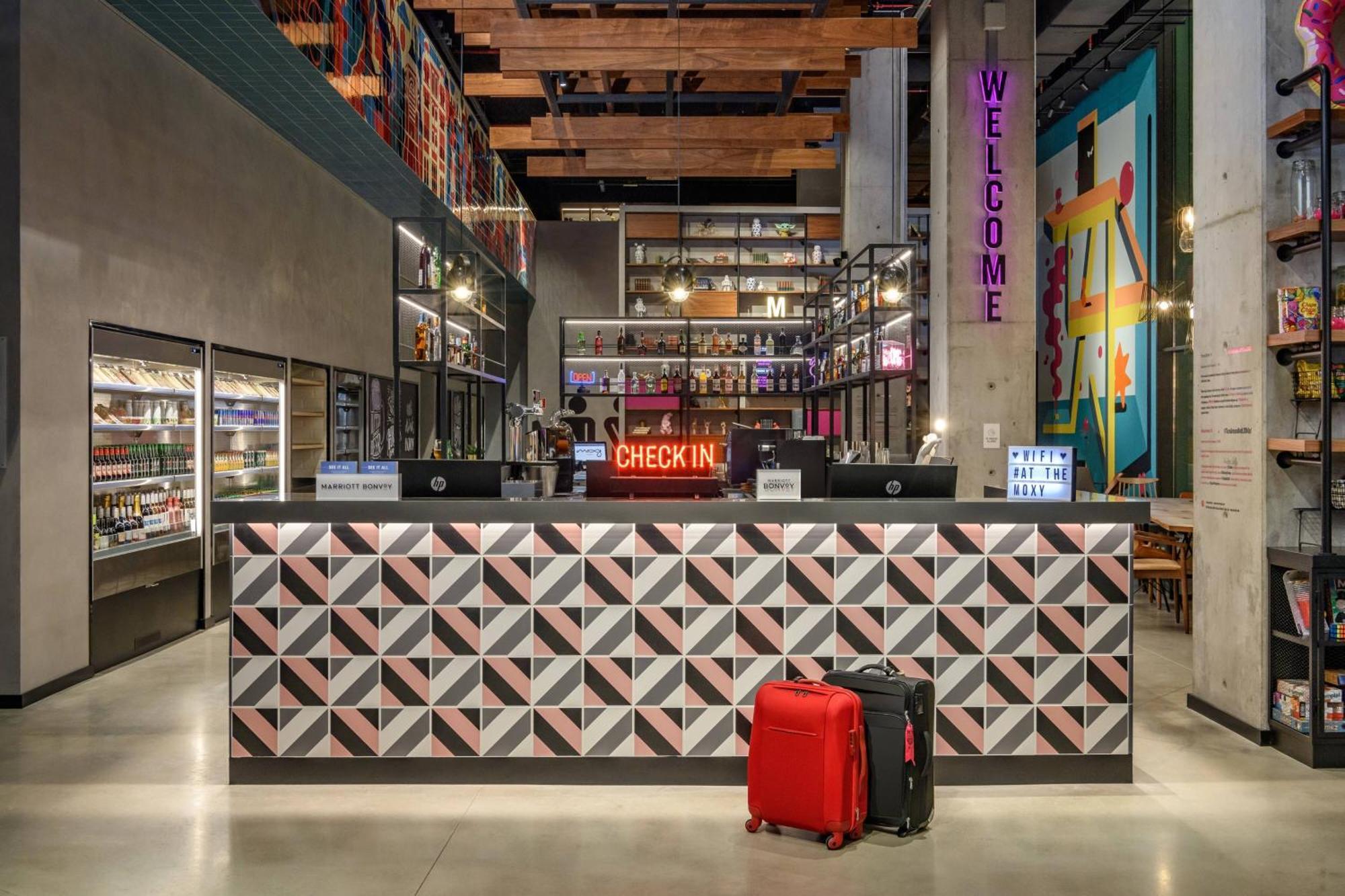 Moxy Oriente Lisboa