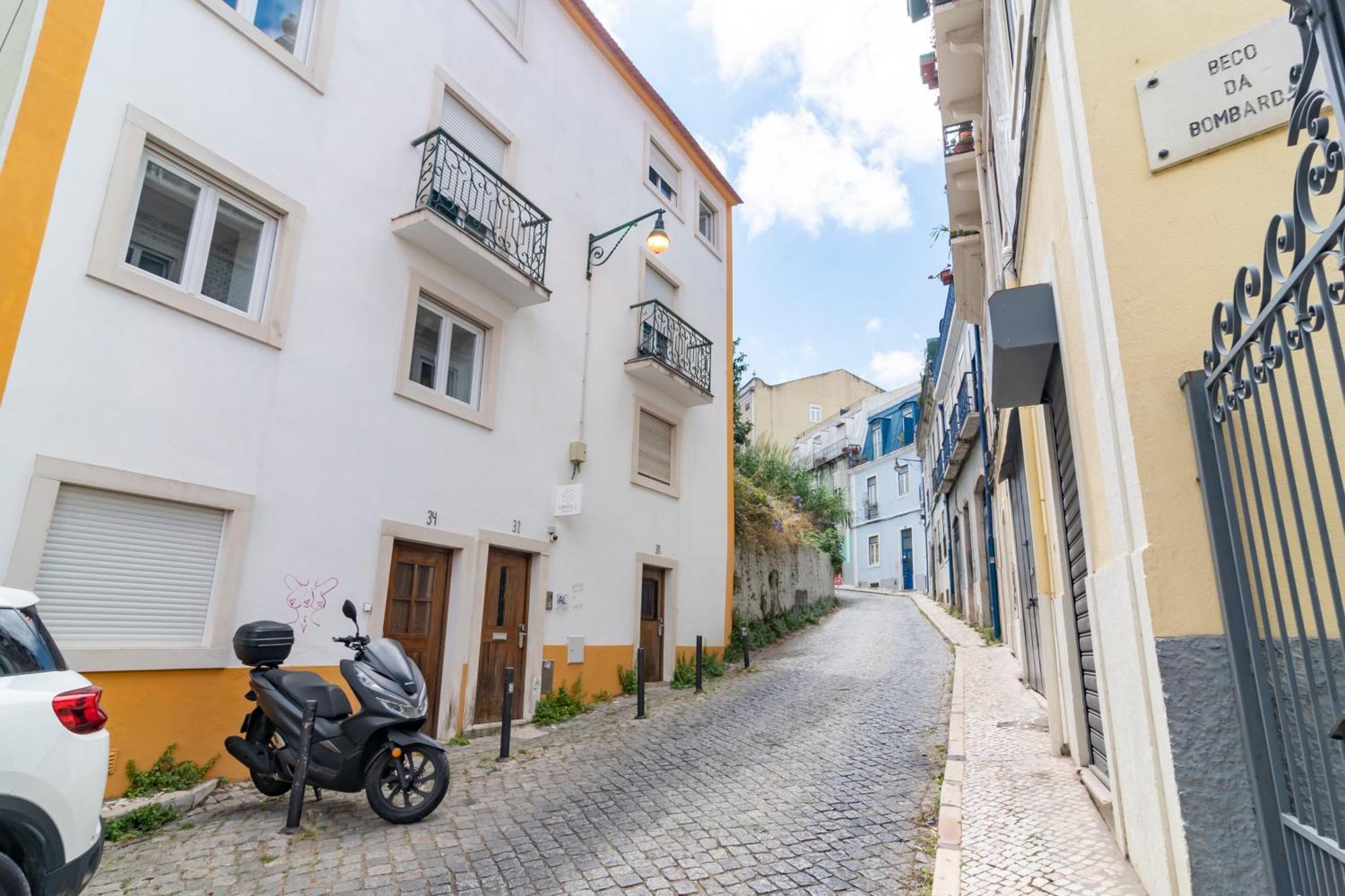 Cute In City Center By Lovelystay Lisboa