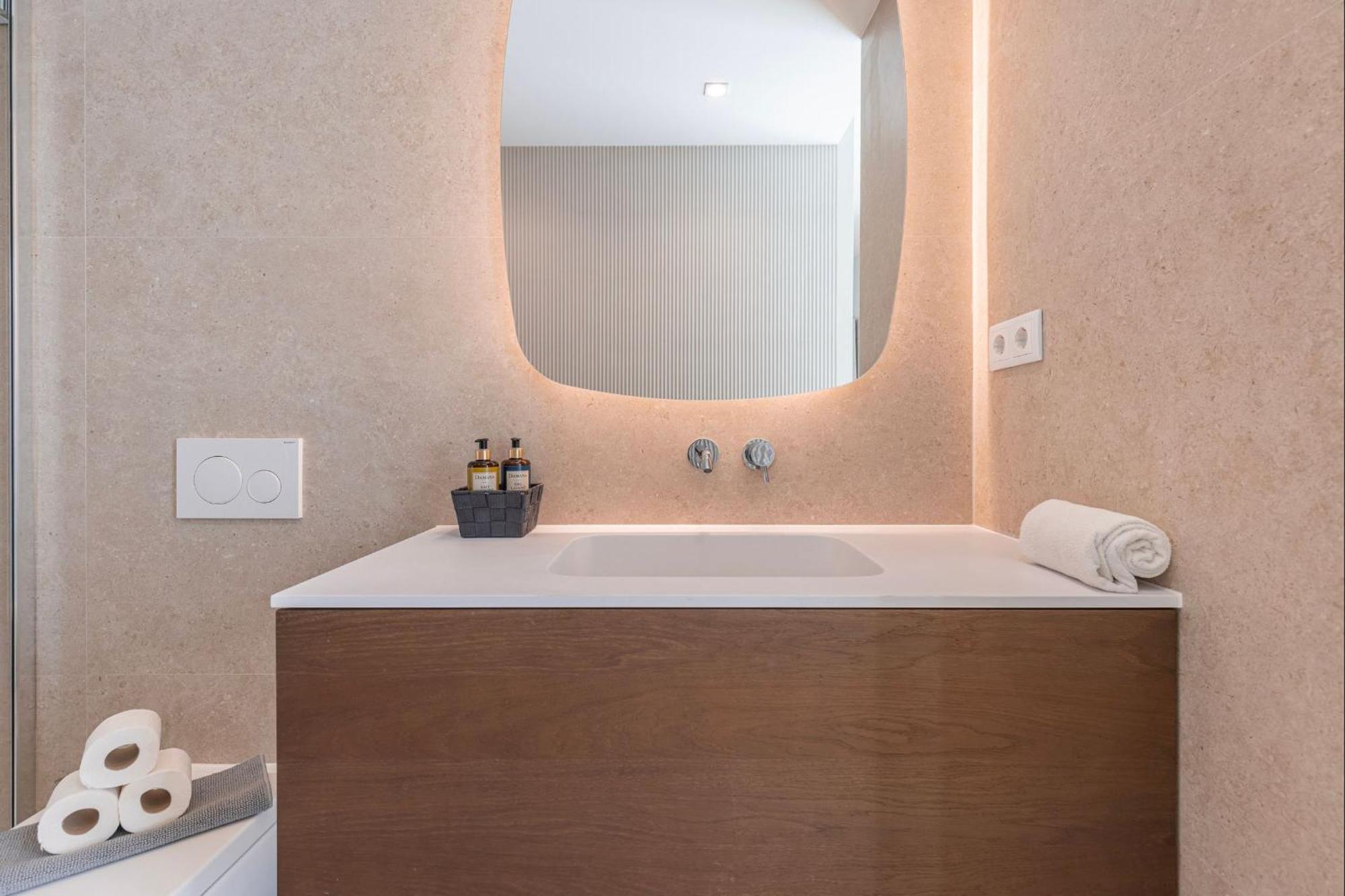 Lovelystay - Breathtaking Panorama - Luxurious Penthouse! Apartamento Lisboa