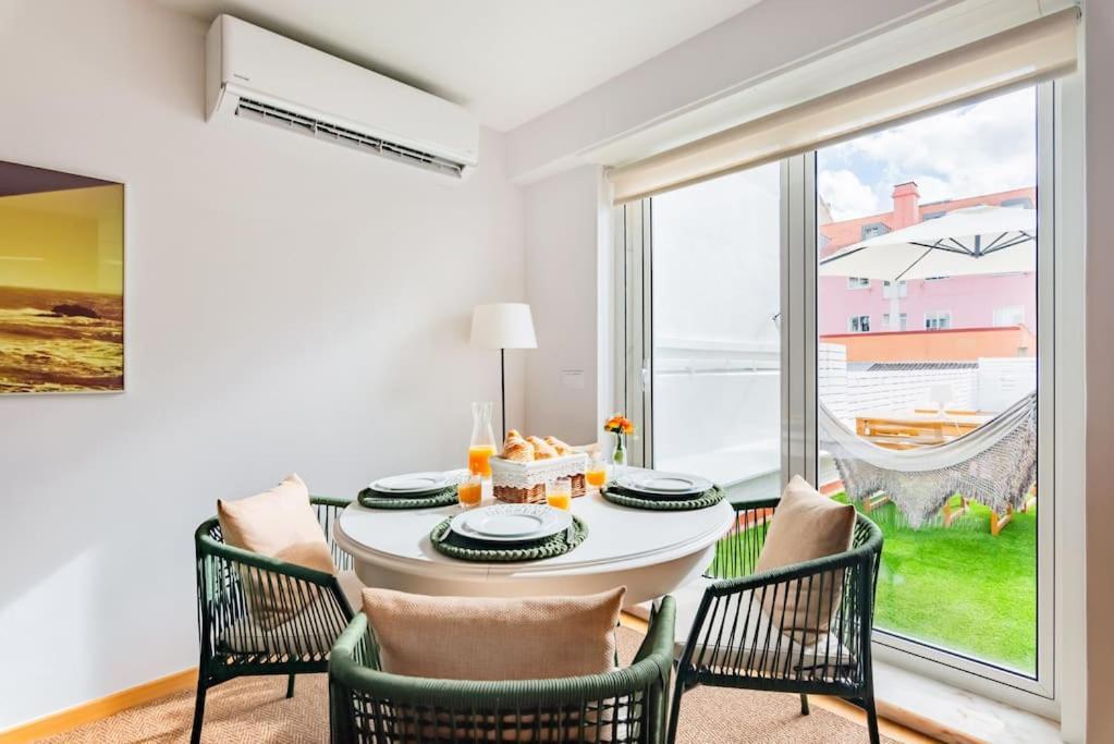 @sholubi - Charming, Quiet & Cozy! Apartamento