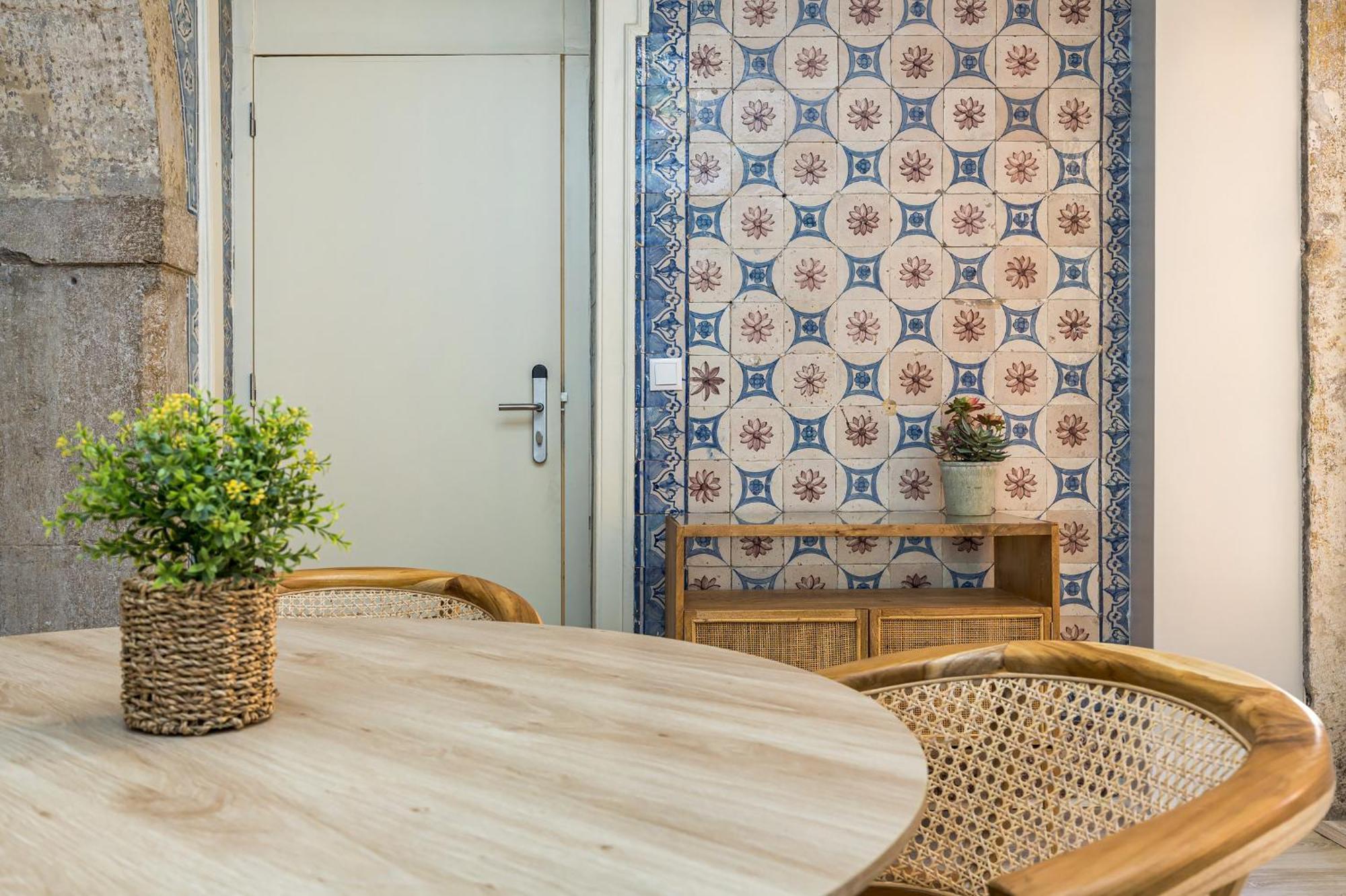 Metropolitan Living - Janelas Verdes * Lisboa