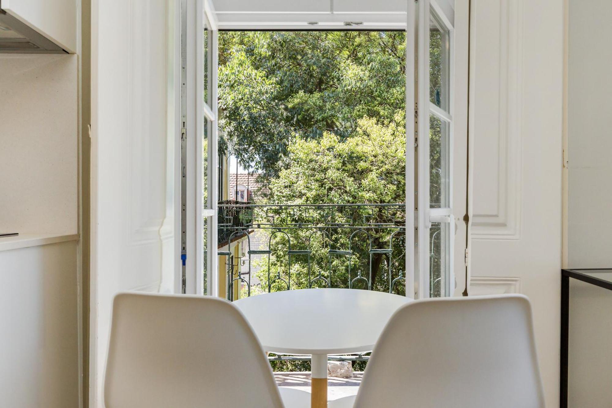 Metropolitan Living - Janelas Verdes Apartamento *