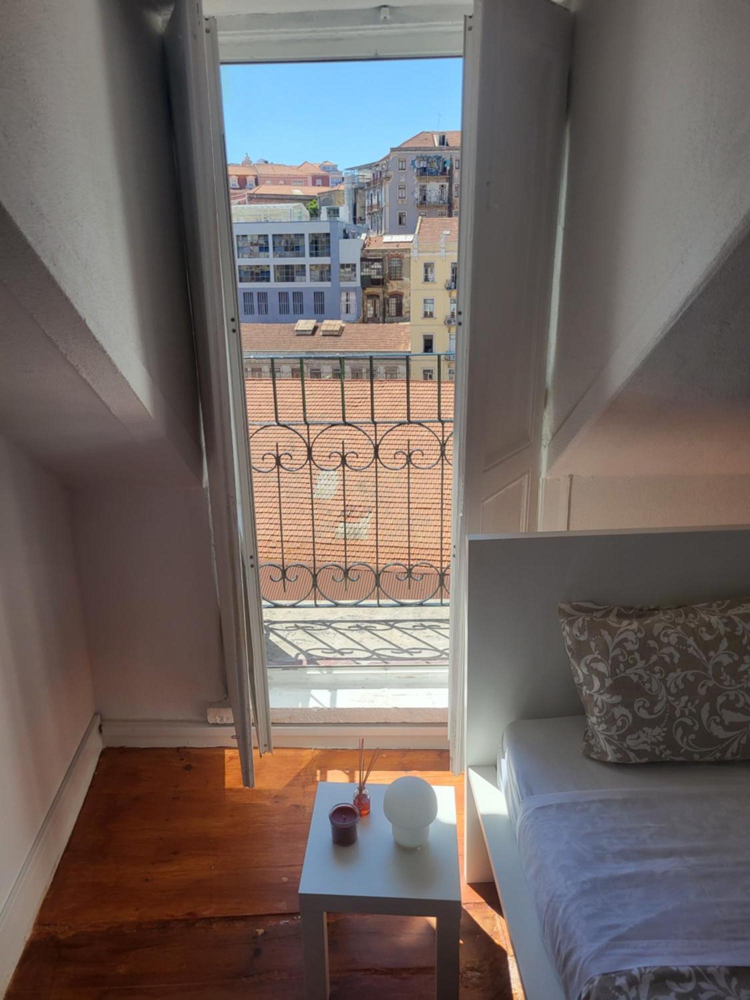 Zena Pensión Lisboa