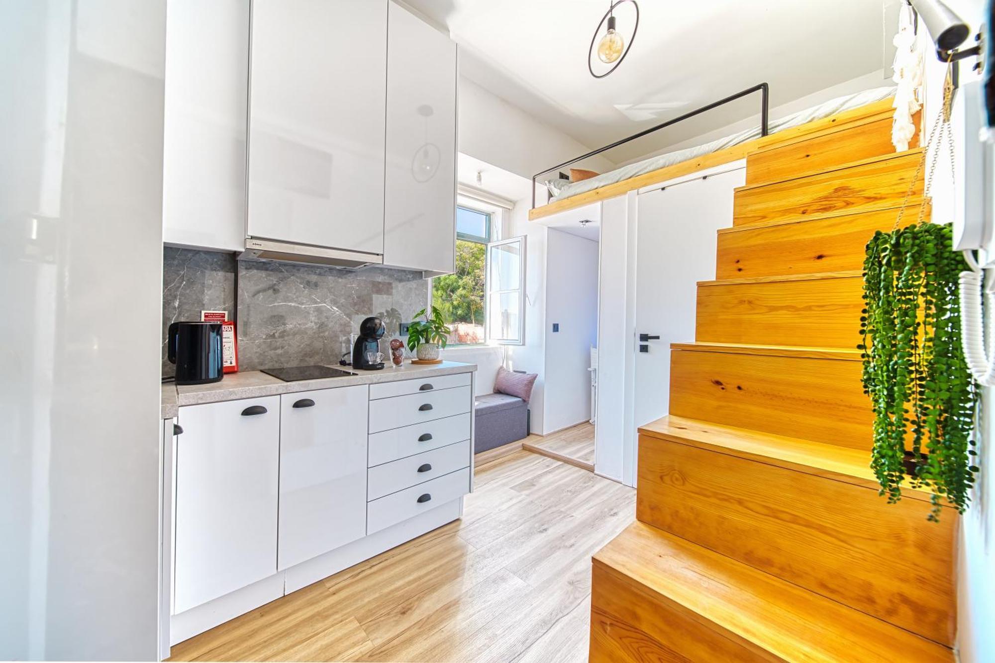 Historic Gem & Modern Loft In The Heart Of *