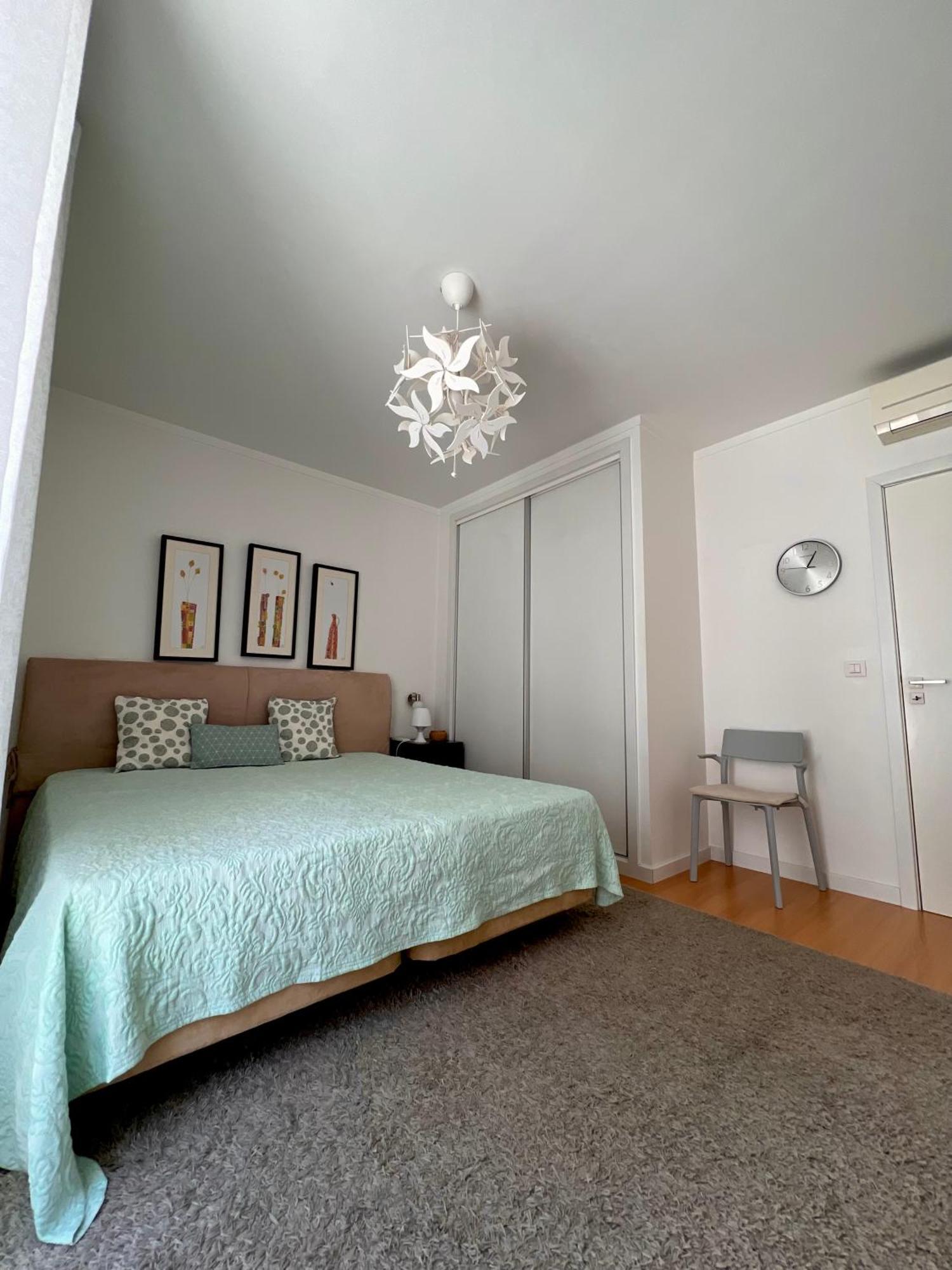 Homestay Luxury Castle View