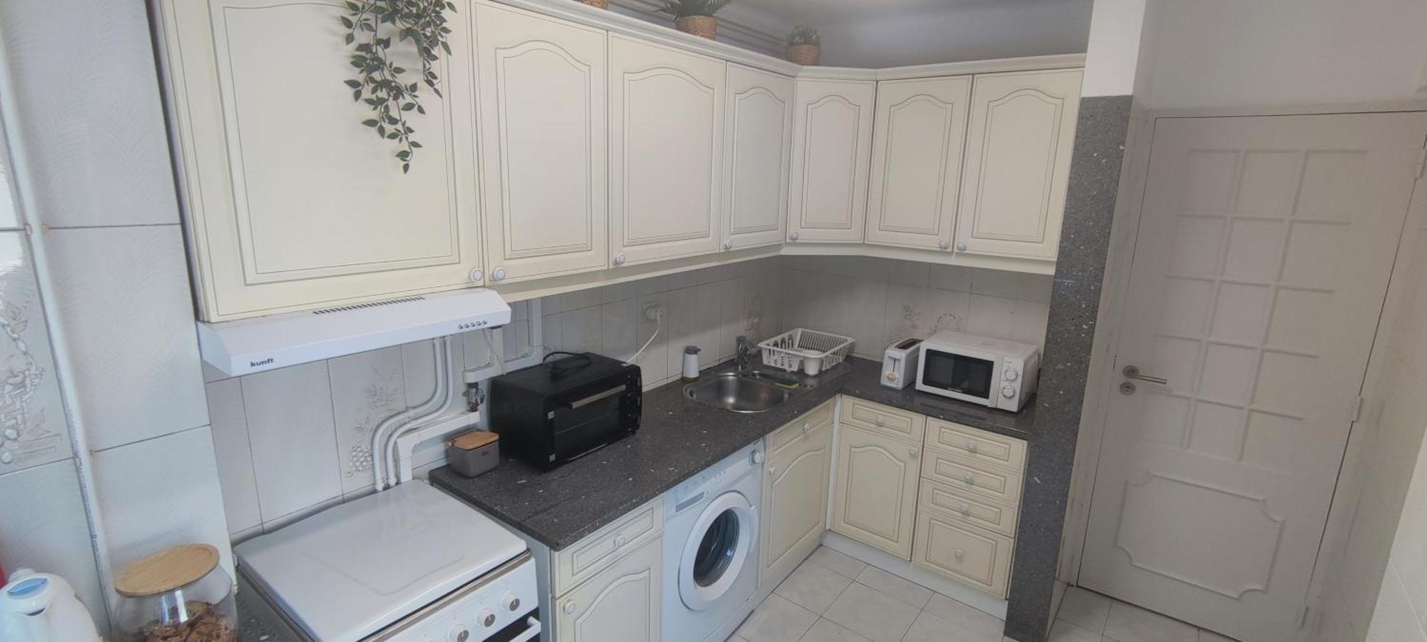 Apartamento Aconchegante T3 Em Telheiras