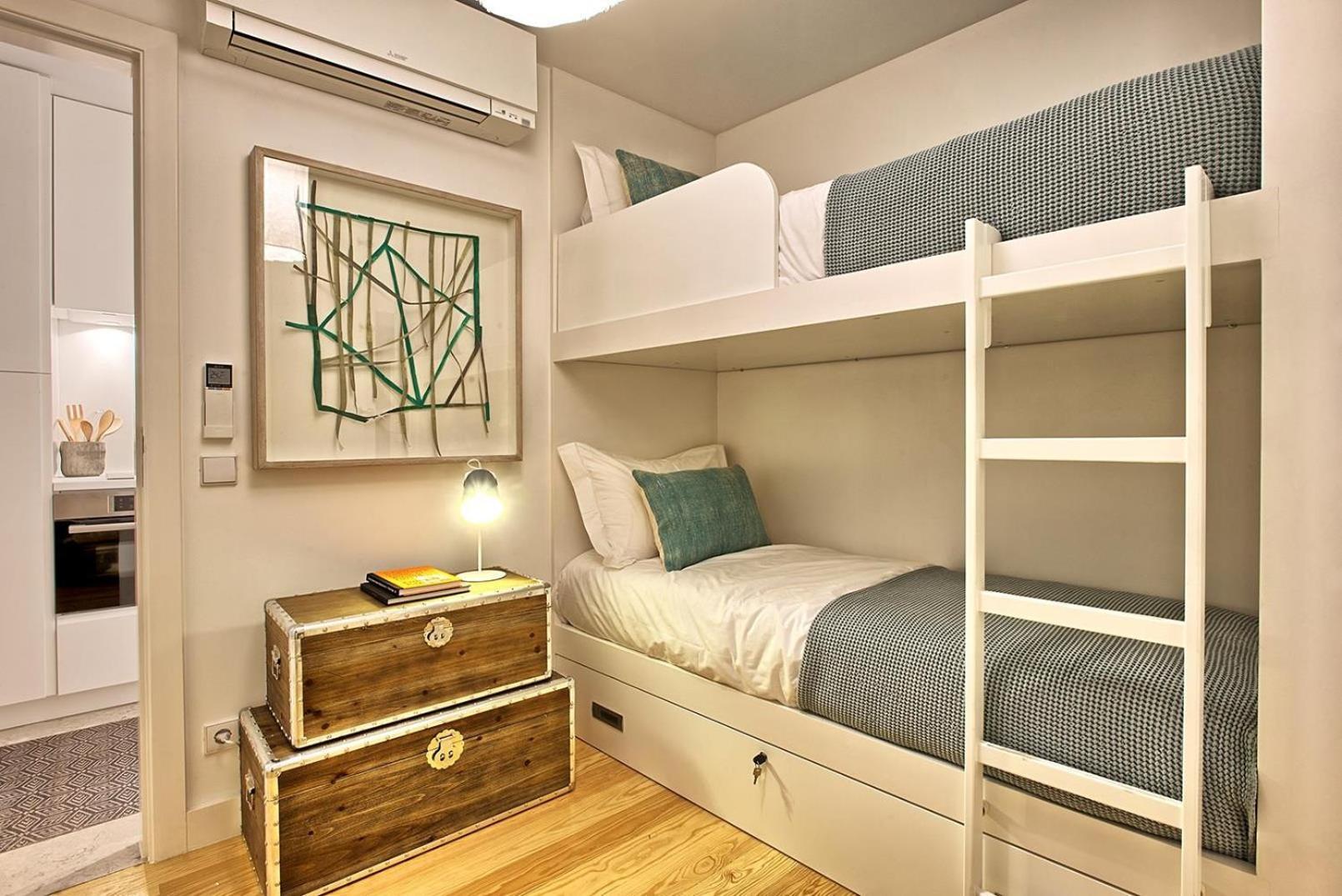 Apartamento Espacoso, Ideal Para Familias - Sao Bento - Ttl339 Lisboa