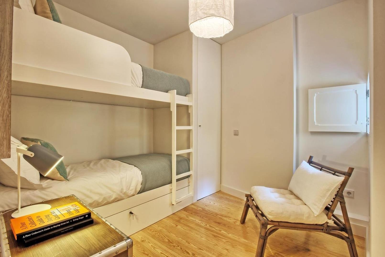 Apartamento Espacoso, Ideal Para Familias - Sao Bento - Ttl339 *