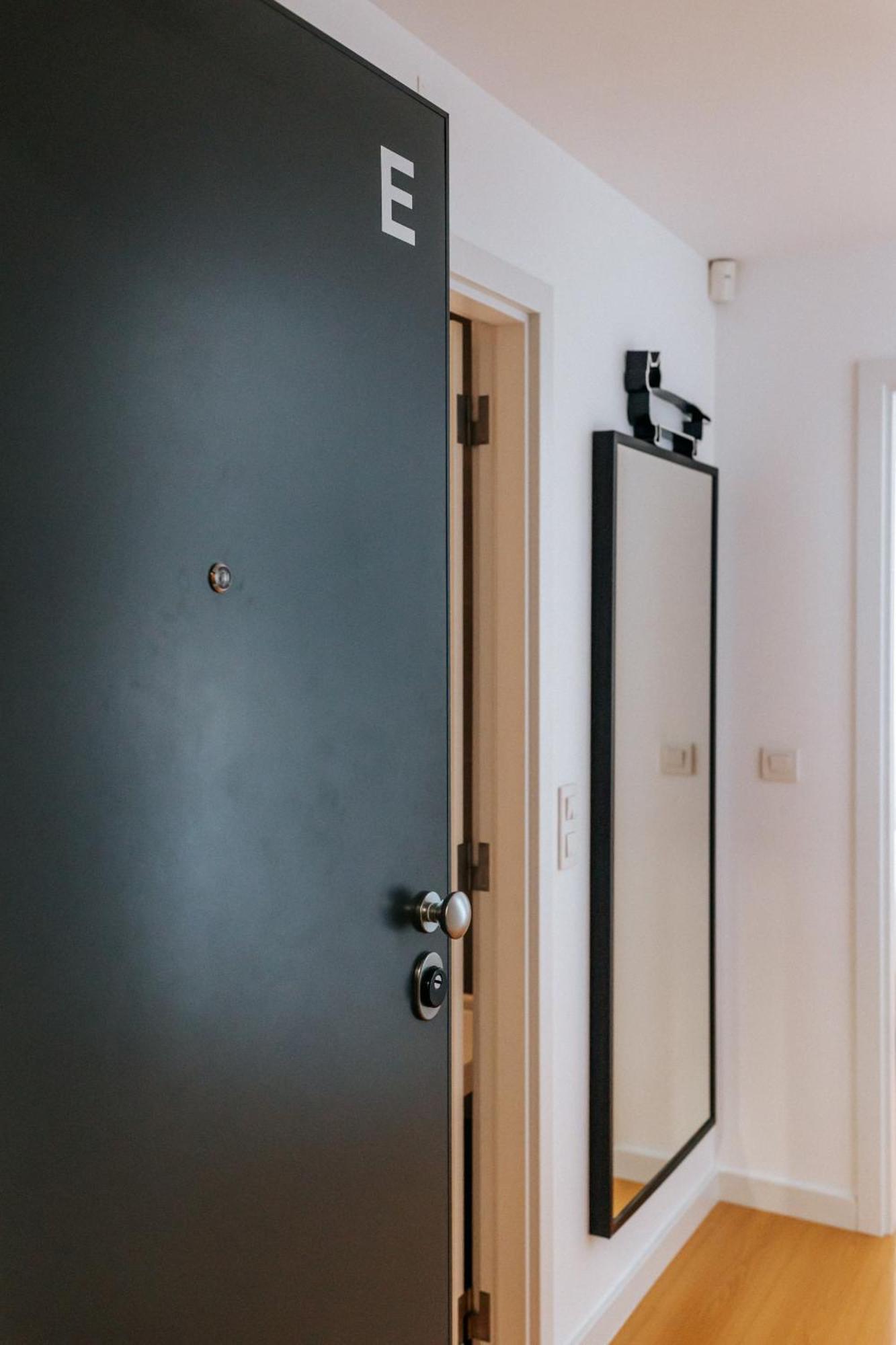 - Martim Moniz And Garage Apartamento