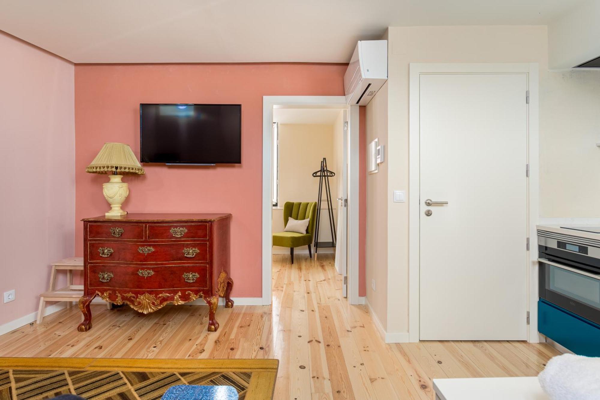 Joivy Flats Next To Rossio Square And Main Attractions Lisboa