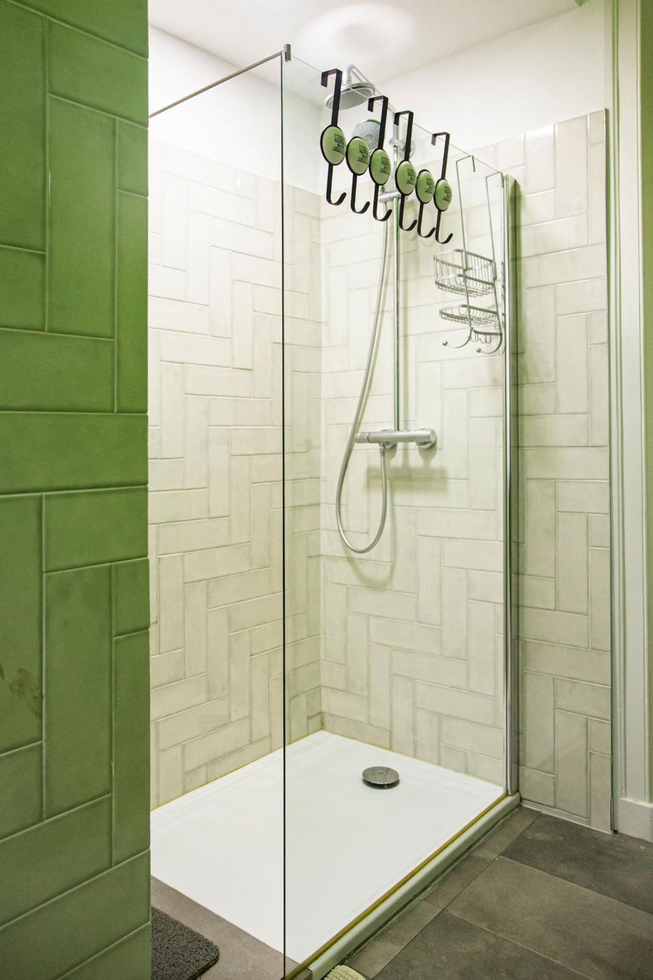 Apartment Colourful And Tasteful 2bedroom In Graca