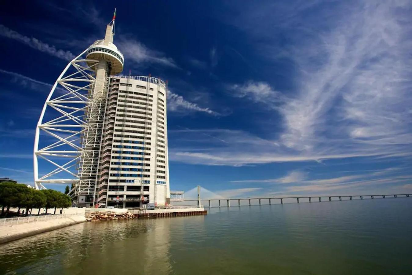 Be Local - With 2 Bedrooms In Moscavide - Apartamento *