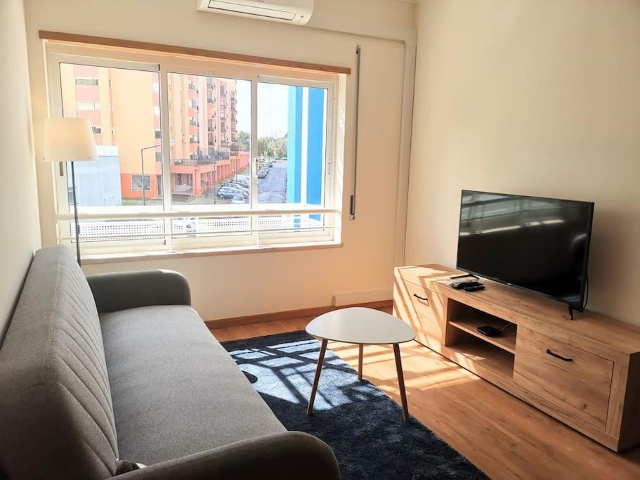 New Sunny House! Your * Lisboa