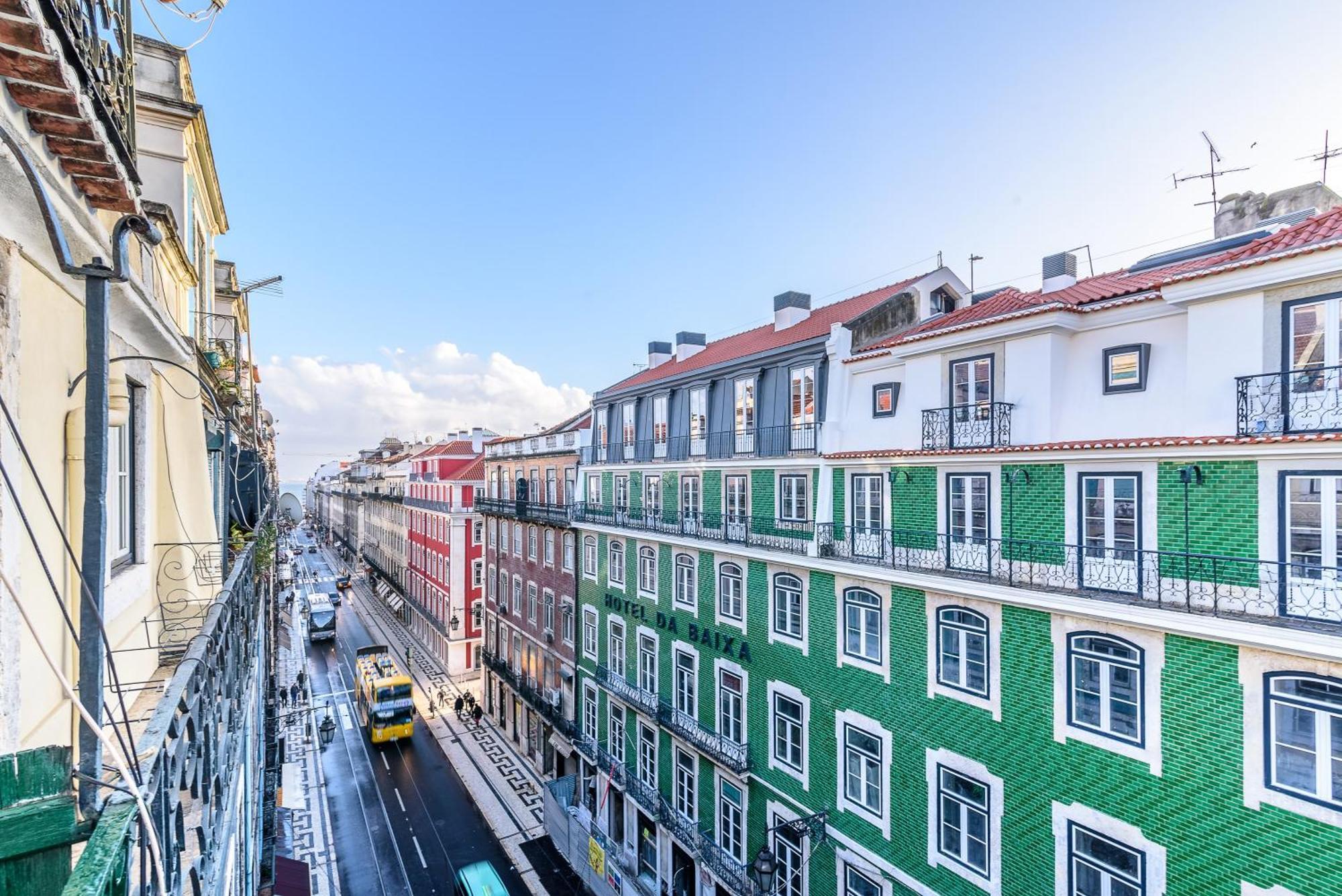 Apartamento Whome Chic Escape: Your Stylish Haven In Downtown Lisboa
