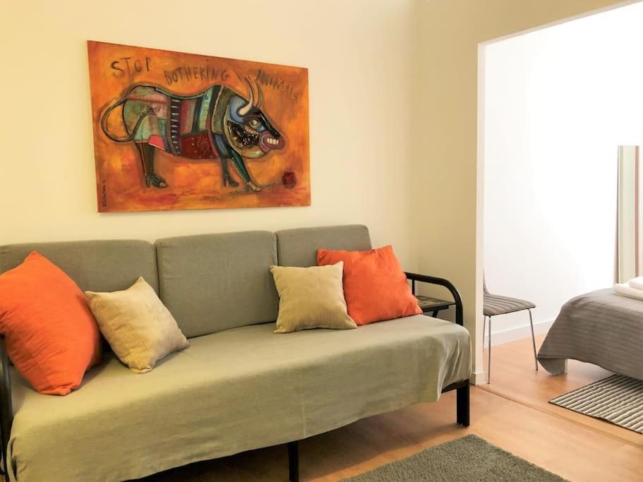 Sj1d+e Heart Of Baixa New A/c Spacious 2 Apts 5br2ba