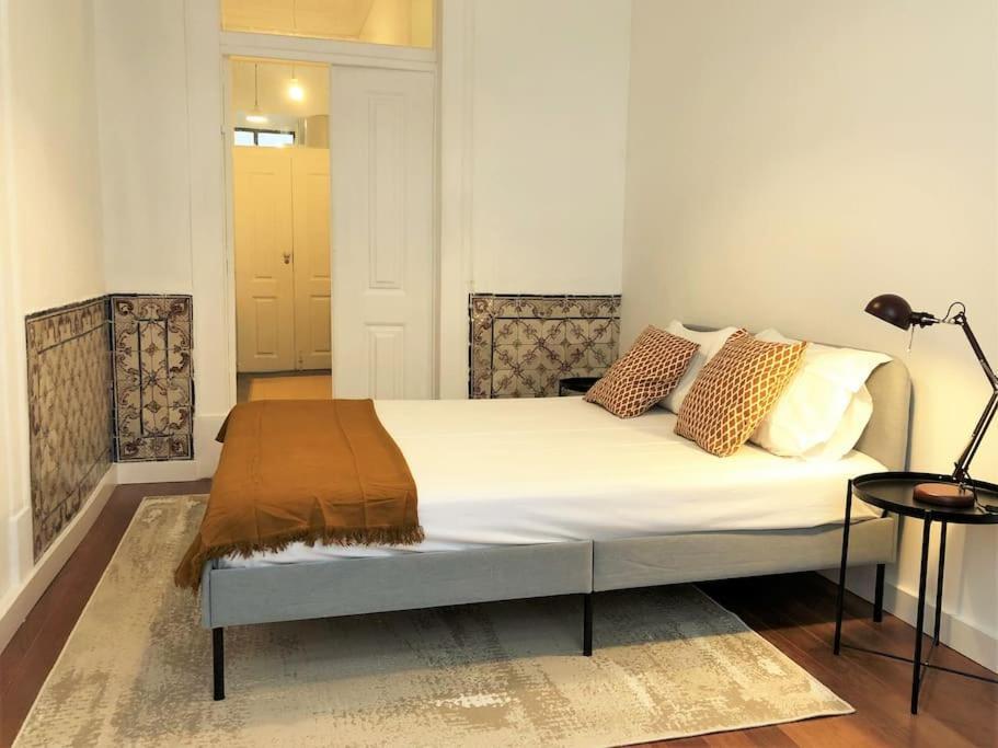 Sj1d+e Heart Of Baixa New A/c Spacious 2 Apts 5br2ba Apartamento *