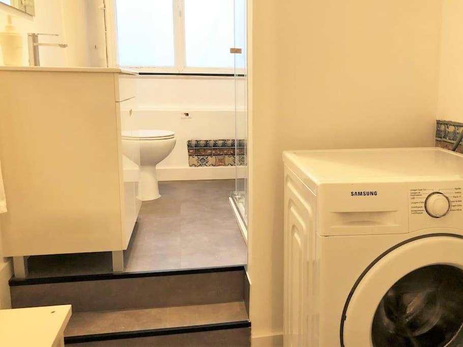 Apartamento Sj1d+e Heart Of Baixa New A/c Spacious 2 Apts 5br2ba