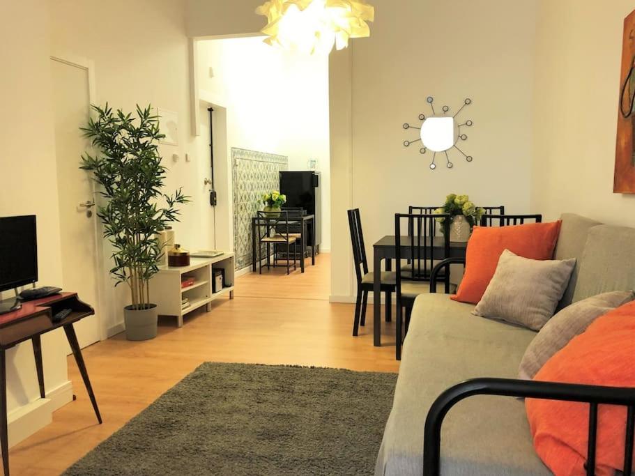 Sj1e Heart Of Baixa With New A/c Spacious Friendly *